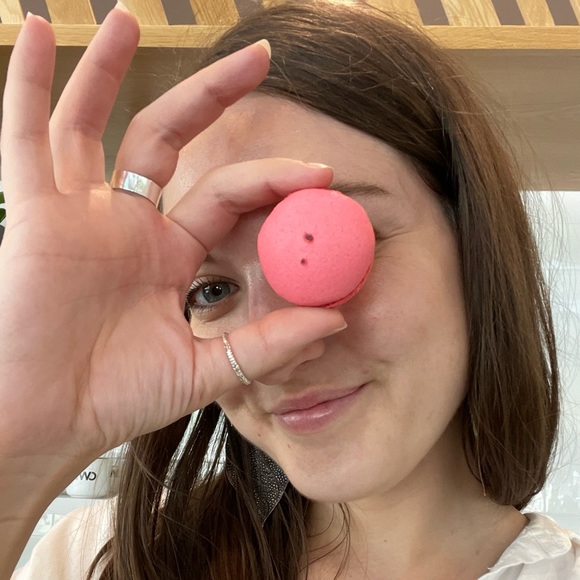 hi, i’m taylor. - Picture 4 of 7